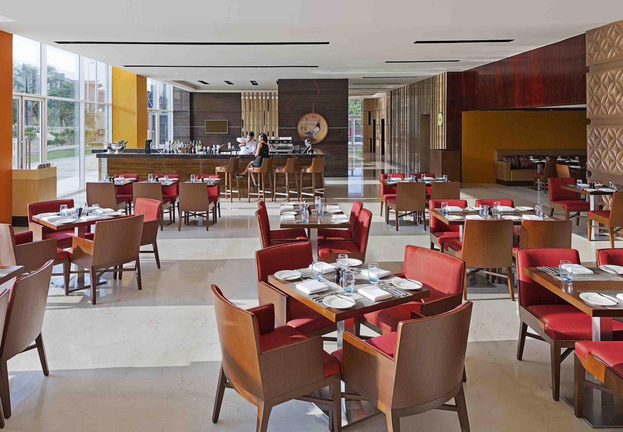Fairfield By Marriott Lucknow Hotel Ngoại thất bức ảnh