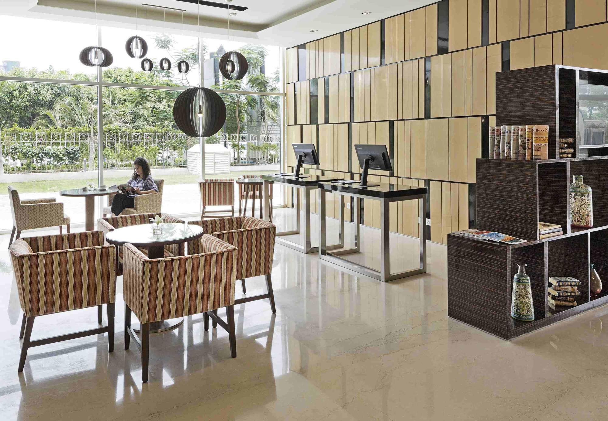 Fairfield By Marriott Lucknow Hotel Ngoại thất bức ảnh